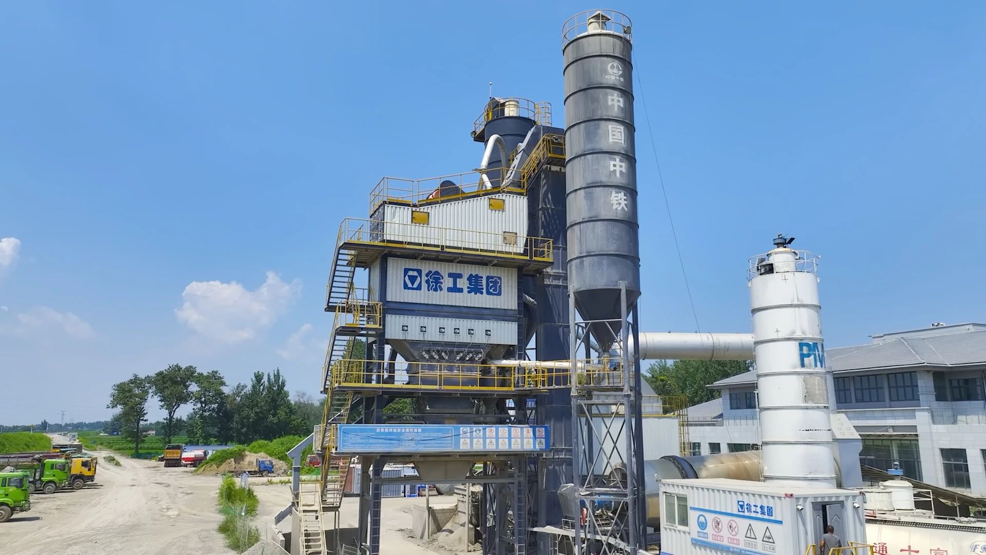 5000型！助力河南高速建設(shè)！