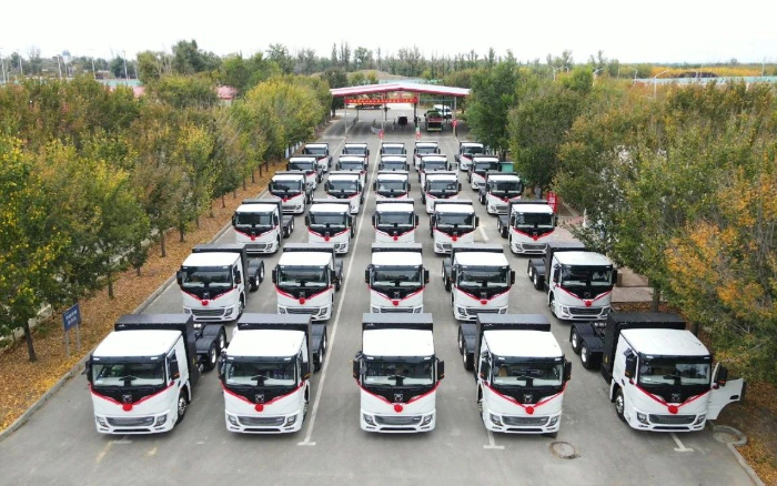 脫碳“換”綠進(jìn)行時！徐工新能源重卡批量交付西北