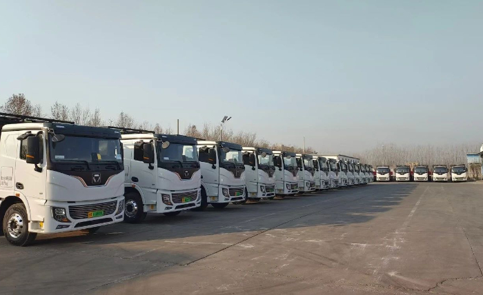 首批交付！徐工純電動牽引車開進山東聊城