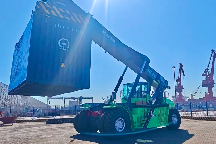 捷報不斷！徐工港機多區(qū)域定制化交付助力首季“開門紅”