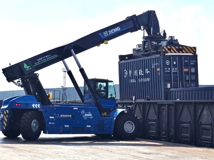 高效賦能鐵路物流運輸！毫米級精控背后的技術(shù)革新……