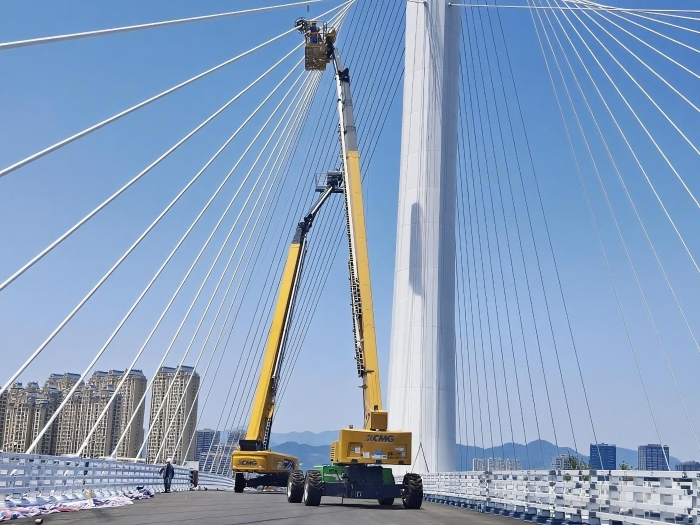 穩(wěn)如磐石！XGS70K毫米級(jí)守護(hù)博士大橋“生命線”！
