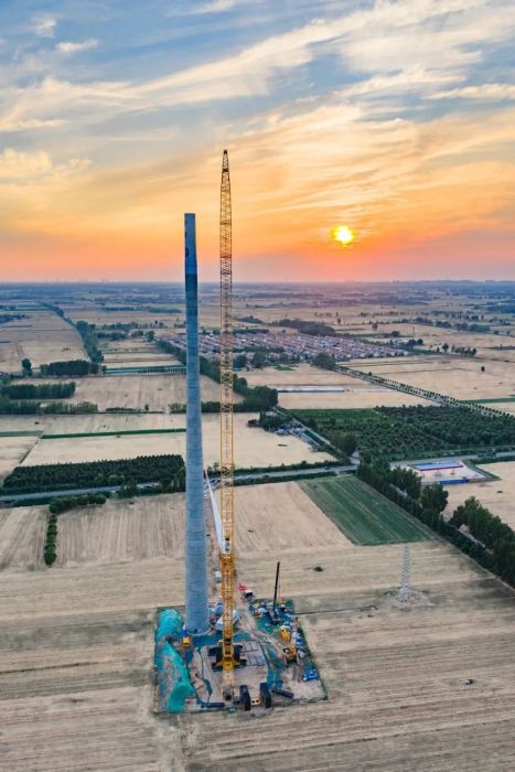 170米“一鍵”搞定？徐工XLC18000M已開(kāi)啟省心模式！