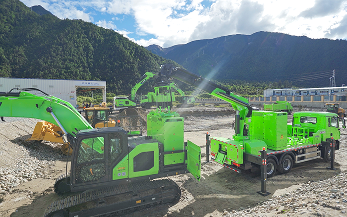 工程補(bǔ)能總卡殼？徐工移動換電車讓設(shè)備8分鐘滿電復(fù)工