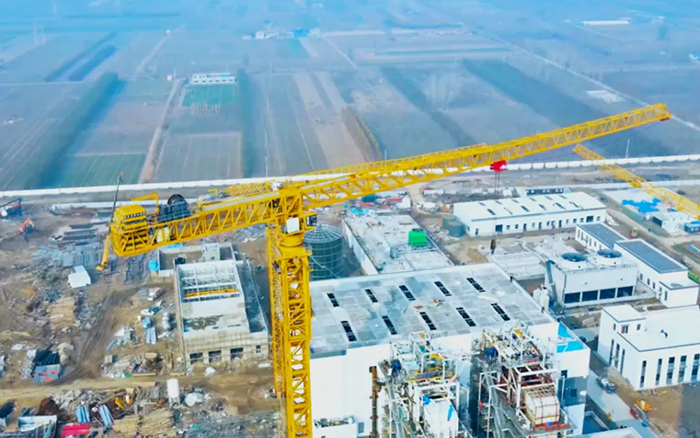 又一超大噸位！ 徐工塔機(jī)助力城市綠色升級