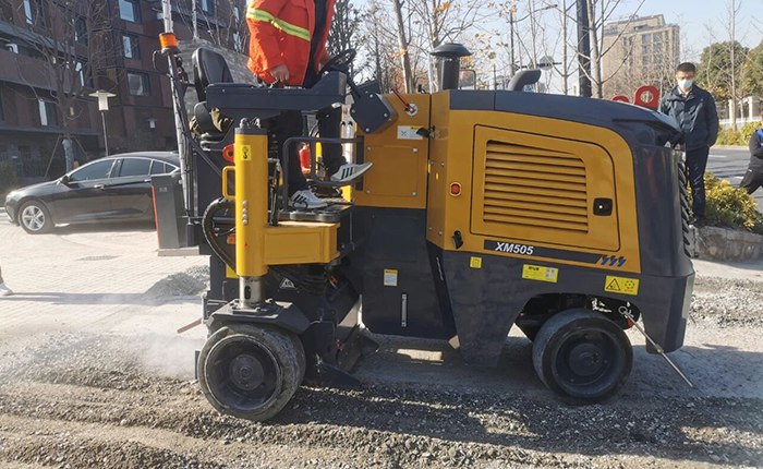 道路修復(fù)密碼：徐工XM505銑刨機(jī)