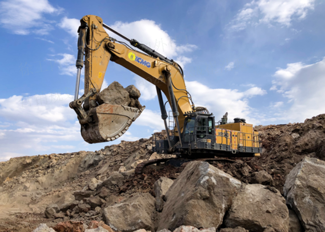 超級客戶再突破！徐工超大噸位礦用挖掘機(jī)征戰(zhàn)內(nèi)蒙