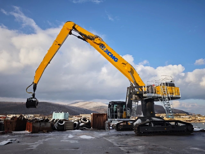 【工程特種兵】港口建設(shè)新寵兒！徐工XE850M抓料機(jī)上新！