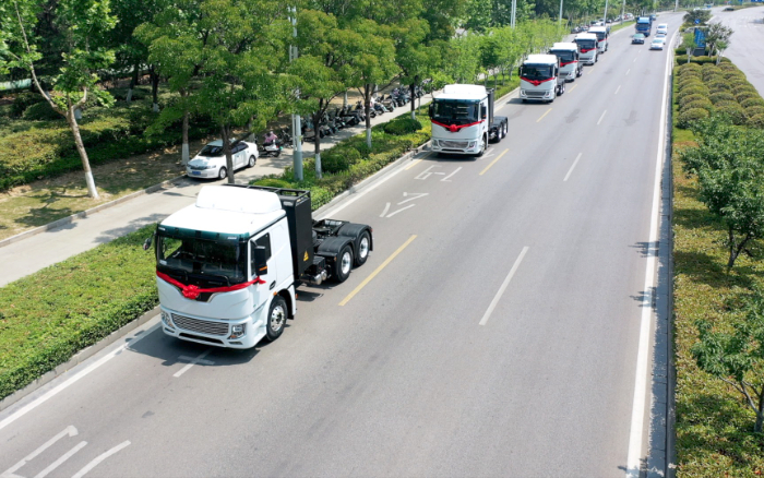 綠潮涌動、“碳”索未來！徐工新能源牽引車助力河南！
