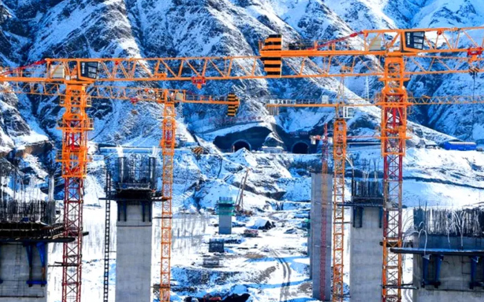 飛躍山河！徐工金再造詩(shī)意“天路”