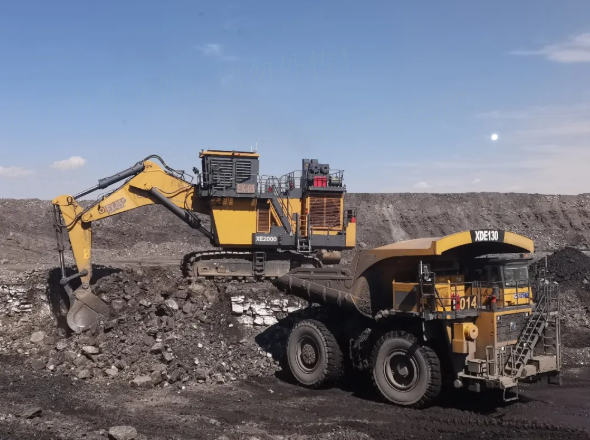 可動(dòng)率超95%！徐工XE2000礦用挖掘機(jī)好評如潮