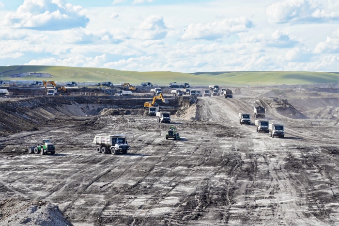 突破千萬方！無人電動(dòng)礦卡定義礦山新時(shí)代！