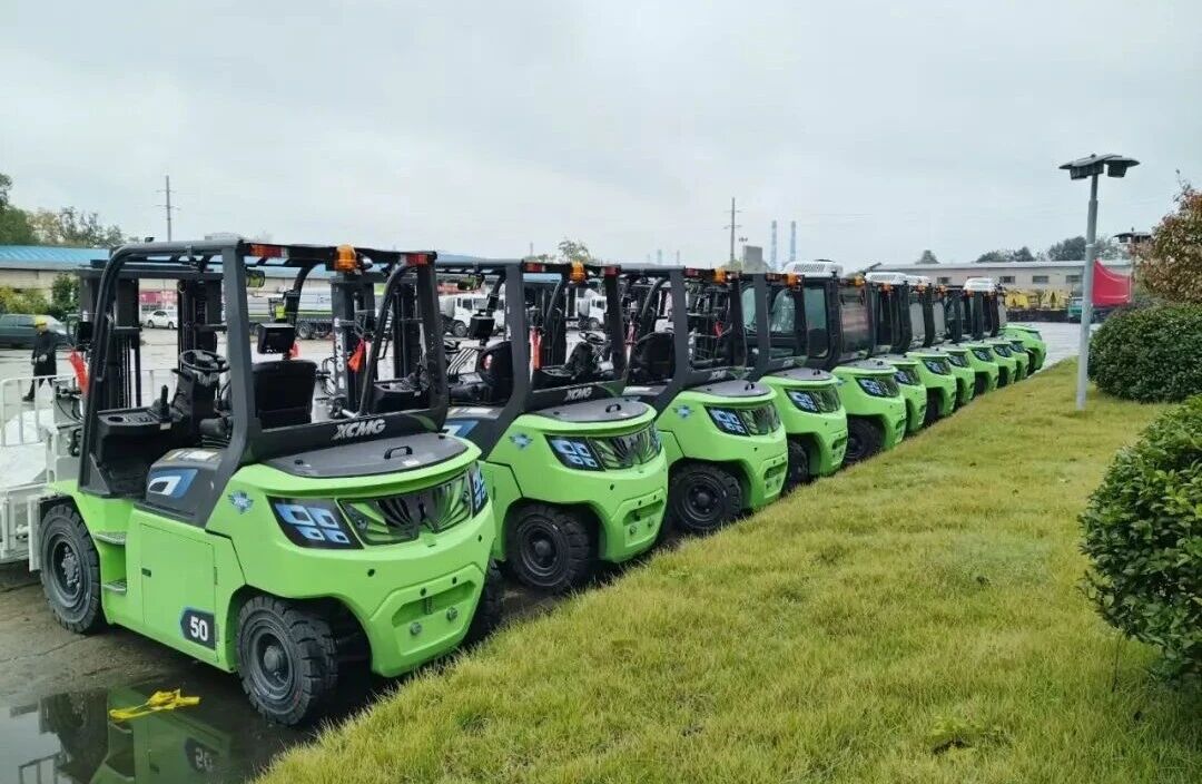 徐工孔雀大噸位叉車，“上崗”湖南鋼鐵廠